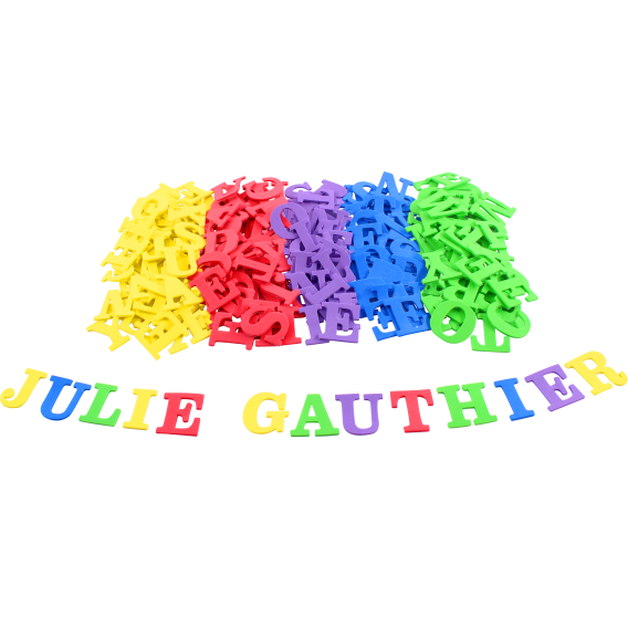 104 LETTRES EN MOUSSE - 5 COLORIS 