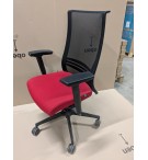 FAUTEUIL WAVE TISSU ROUGE DOSSIER RESILLE NOIR + ACCOUDOIRS