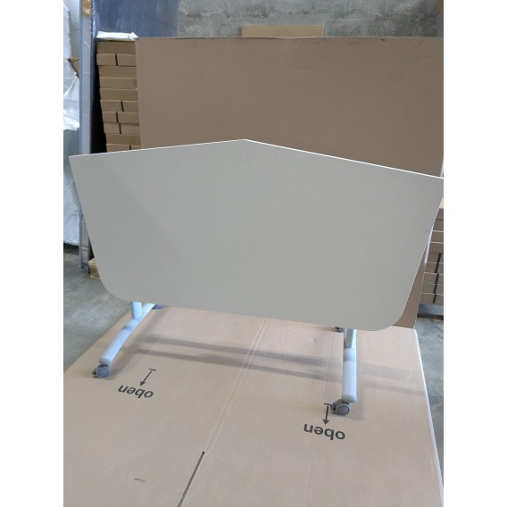 TABLE RABATTABLE FORME V