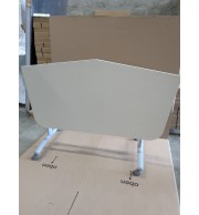 TABLE PLATEAU RABATTABLE FORME V