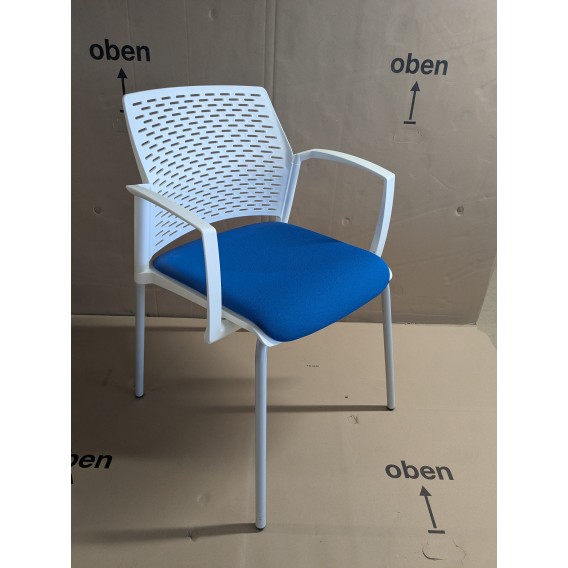 CHAISE STRUCTURE BLANCHE DESIGN ASSISE TISSU BLEU PIEDS PATINS